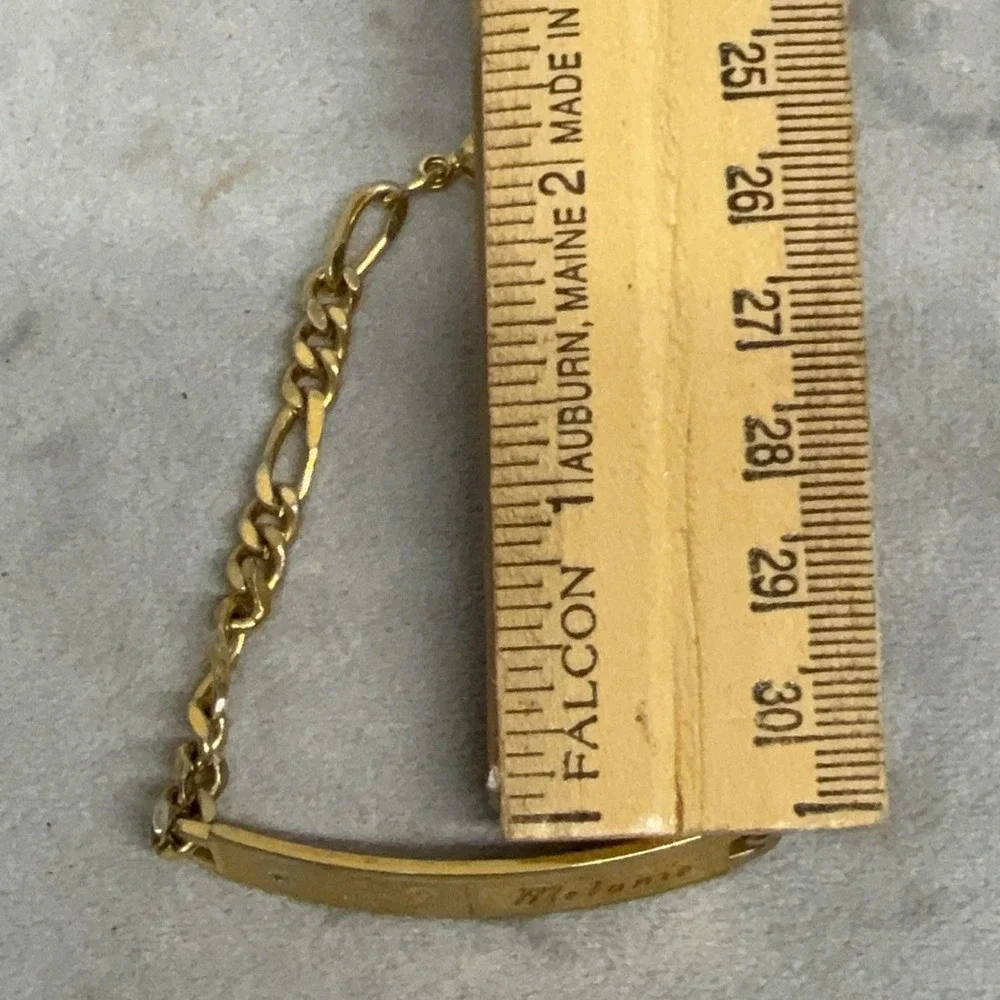 Speidel ID Chain Bracelet Gold Tone Melanie Nameplate Engraved Girls 6.5 Inch